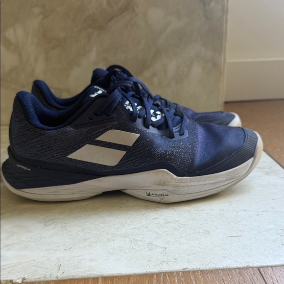 Babolat men’s tennis shoes - Picture 4 of 8
